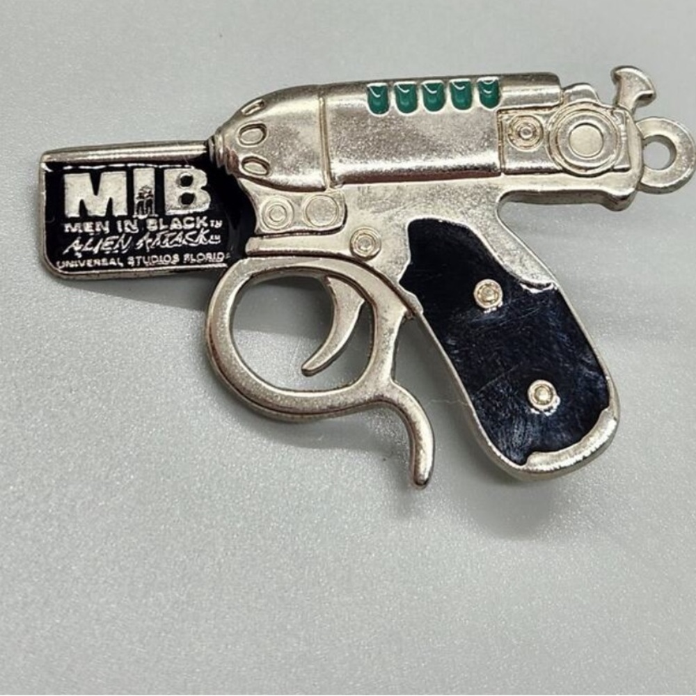 Disney Men In Black Alien Attack Pin - Silver and Black